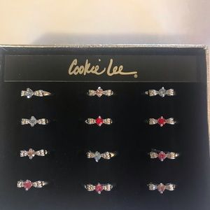 🌺 COOKIE LEE set of 12 Rings